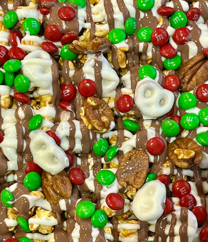 Christmas Turtle Crunch Popcorn